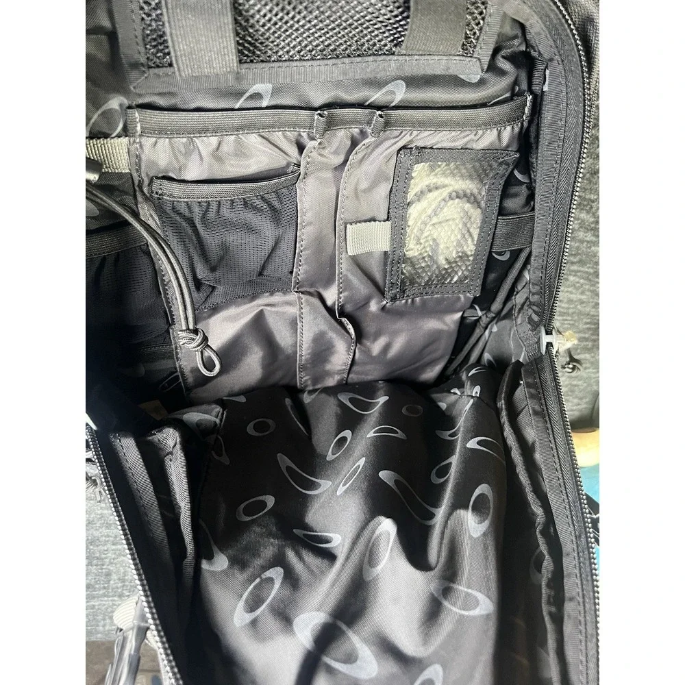 Oakley tool box